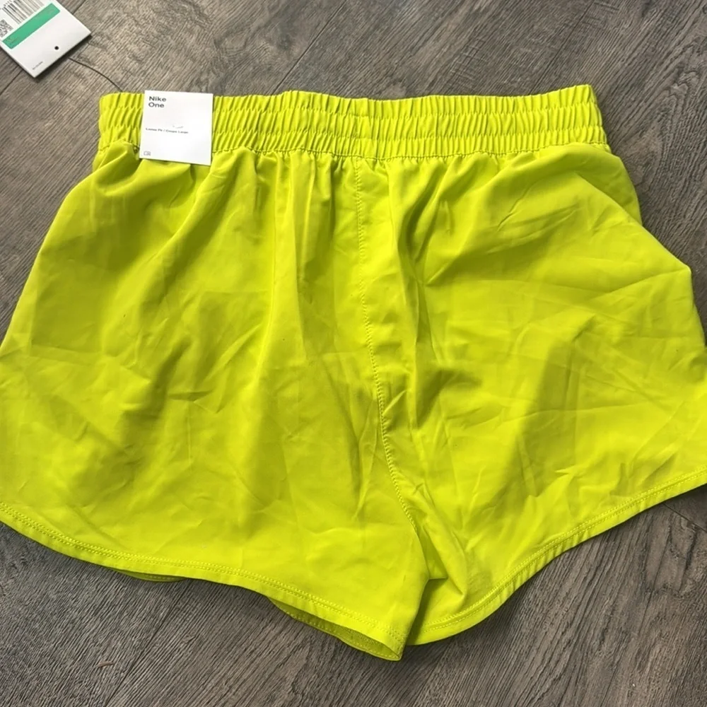 Nike One Loose Fit Kids Size L & XL Shorts New With Tags